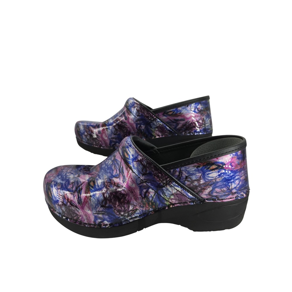 Dansko XP 2.0 Clogs Womens 38 Purple Pink Abstract Patent Leather Shoes Nursing